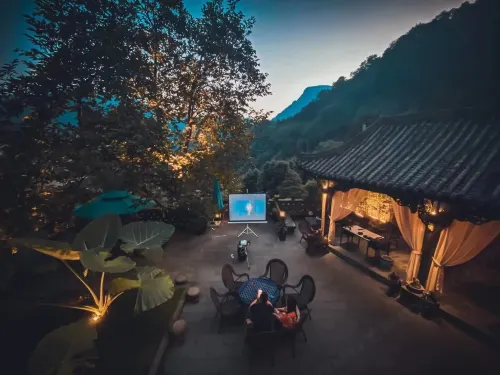 Qingcheng Mountain Yiyuanju Bieyuan Hostel - Inns