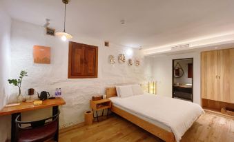 Yuxiang Hostel