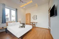 Upar Hotels - T Nagar