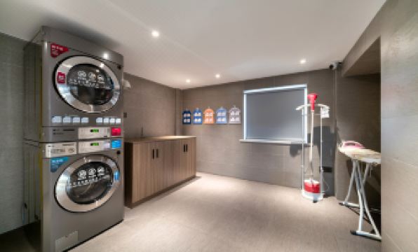 HanTing Hotel (Taizhou Jiaojiang)