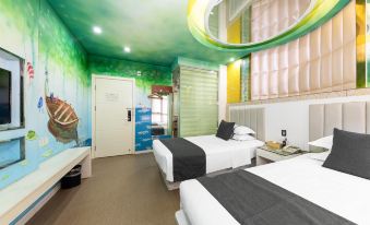 JinDaLai City Hotel (chuhehan Street Hongshan Square subway station store)