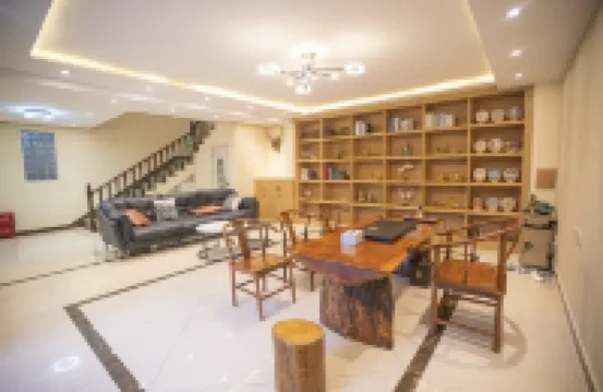 悦來悦慢·Yue Man丨攬雲180°觀全景伴山庭院（麗江古城北門店）