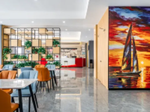 Shankee Hotel (Suining Gaotiezhan Wanda Plaza) Hotel di Suining