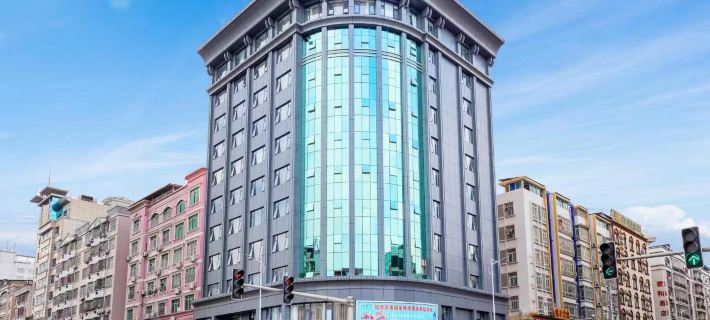 Xana Hotelle (Heyuan Asia's First High Fountain Wanlong City Branch) Hotels in Heyuan