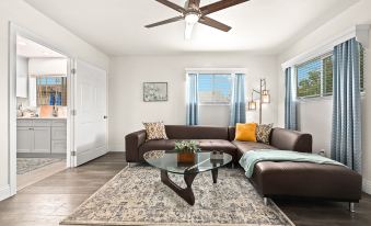 Stylish & Charming 15Min to Downtown La