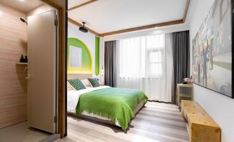 Lily Smart Hotel (Fuyang Economic Development Zone No.5 Middle School)