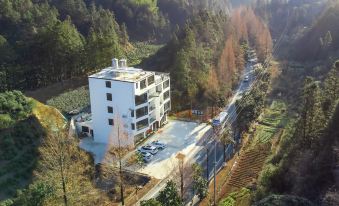 Huangshan Floating Tours