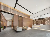 Lucy Hotel  (Chongzhou Government Central Plaza)