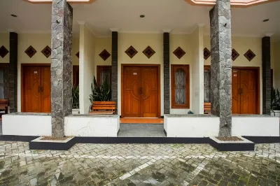Pandu Prima Guest House Syariah Mitra Reddoorz