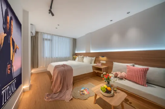 南寧沙田見酒店（大沙田建設路地鐵站店）