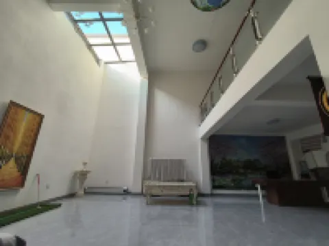 Yunxi Elegant Courtyard Villa