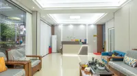 Longhushan Friday Hotel