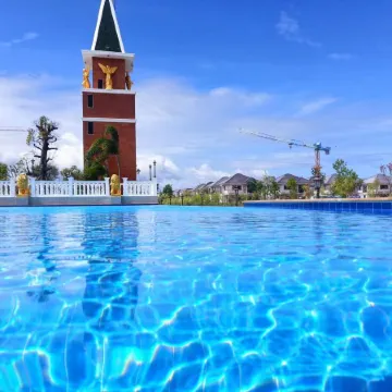 Pattaya detached four-bedroom five-bed room pool villa