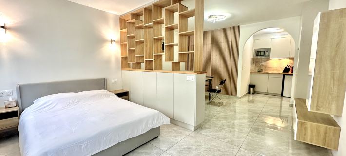 Elegant and Comfortable Studio Jouvenet Hotels in Paris