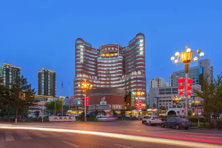 IntercityHotel Urumqi Beijing Road Torch Tower Отели рядом с достопримечательностью «Xinjiang Institute of Engineering»