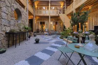 Baisha xianye hotel Hotels in Baisha old town/FOLIDAY Town Lijiang Mediterranean Resort