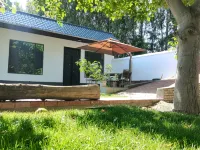 Gongliu Tranquil Homestay