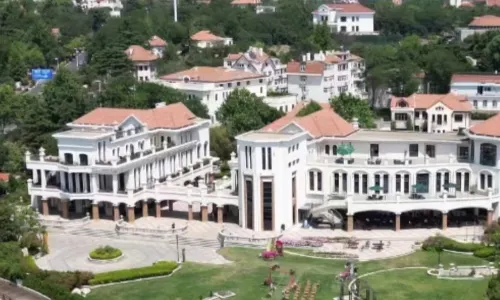 青島南海德音酒店（第一海水浴場八大關風景區）