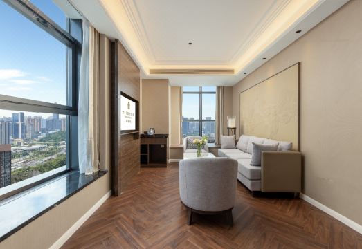 메트로폴로 진장 호텔 내부