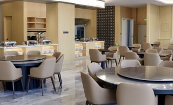 Yunya Hotel (Hohhot Station Xinhua Square Metro Station Branch)