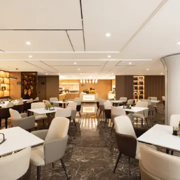 Atour Hotel Lu 'an Jiefang Middle Road Mingzhu Square