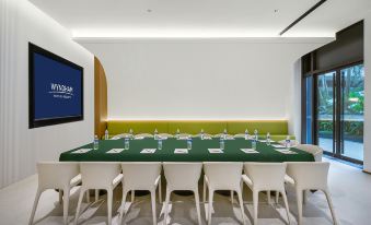Haikou Meilan International Airport Microtel Wyndham Hotel