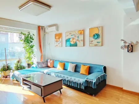 Meet Cottage (Heifengguan Ancient Town)