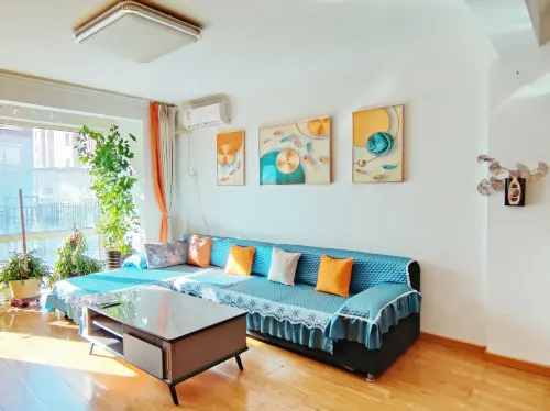Meet Cottage (Heifengguan Ancient Town)