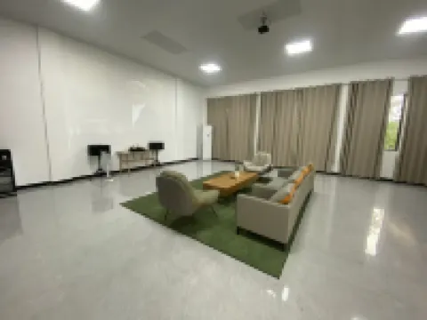 Zhongqing Jingcheng Riverside Mountain Hotel (Hekou Branch) Hotel di Dawu