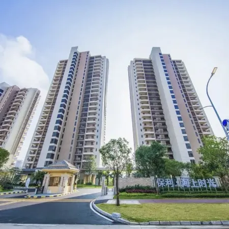 Zhixia Resort Apartment, Baoli Silver Beach, Hailing Island
