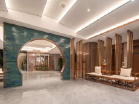 Moshang Qingya Hotel (Wang Family Courtyard Lingshi East Station Branch, Lingshi, Jinzhong) Hotels in Lingshi