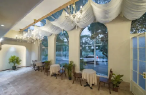 Nanfeng Hotel