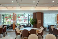Chuxiong Rezen Select Hotel (Dongxing Middle School & Government Affairs Center Branch) - เปิดใหม่