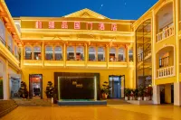 He Kou Zhenpin Guomen Hotel (He Kou Port Store)