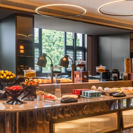 Beihai Silver Beach Qiaogang Style Street Orange Crystal Hotel