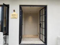 Chun and Sunset Seaview Vacation Villa