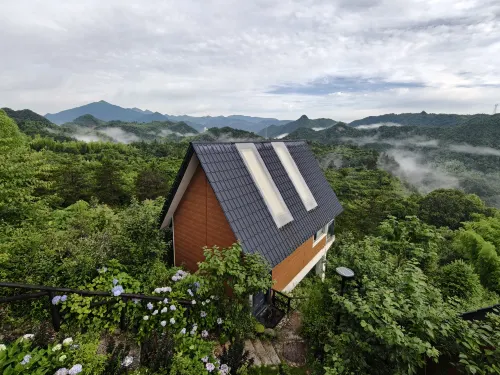 Yuexi Lingxi Shengtai Family Farm Homestay - parcheggio