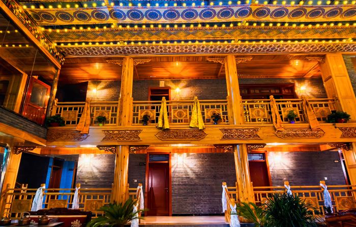 Yangzong Linka Homestay