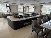 Loza Namba Manor Hotel - parking