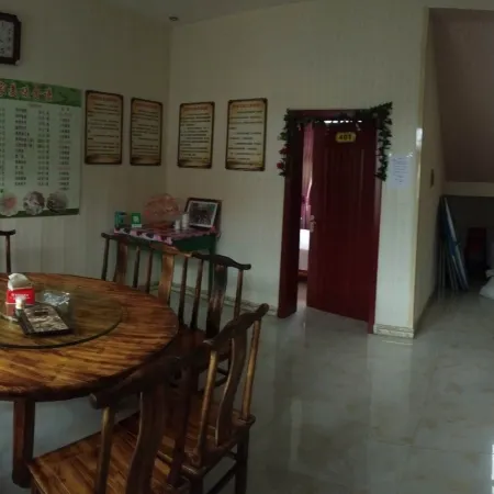 Jingyuan Jinghe Folk Farm Stay