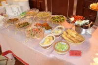 哈密新世紀飯店（滙嘉時代店） - 早餐