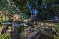 觀境·楊桃院子1910復興古堡民宿（鼓浪嶼三丘田碼頭店） 住宿飯店