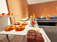 Chaya Hotel (Taiyuan South Station Xuefu Street Subway Station) - breakfast