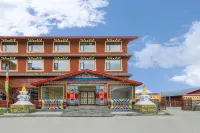 Songpan Zangwang Legend Resort Hotel (Huanglong Jiuzhai High-speed Railway Station)