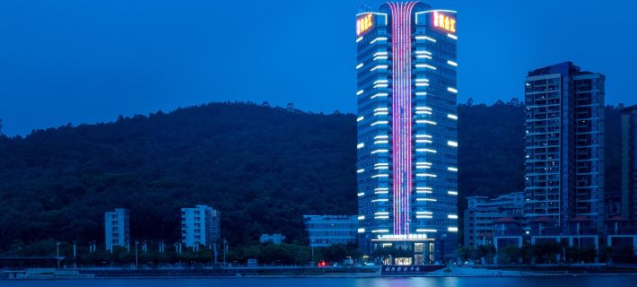 Lavande Hotel (Shaoguan Bishui Huacheng) Ξενοδοχεία στην πόλη Σαογκουάν