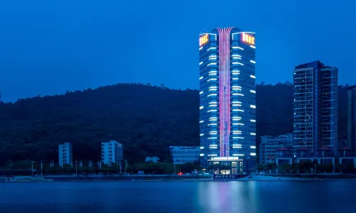 Lavande Hotel (Shaoguan Bishui Huacheng)