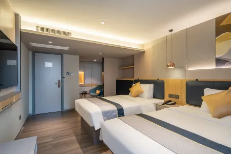 Homeinn Selected Hotel (Xiamen Railway Station Wenzhao Subway Station)