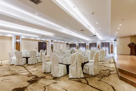 Hongshuiquan Hotel Erguna