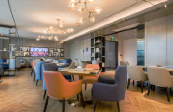 Echarm Hotel (Zhongxiang Railway Station Mochou Lake Road) Hotels in Zhongxiang