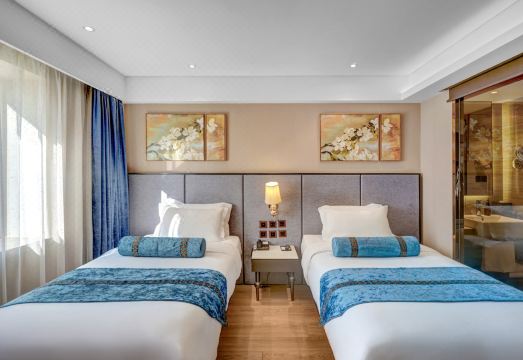 3. 이텔 호텔 (하..